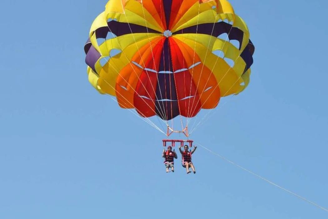 {"en":"wow travel egypt"}