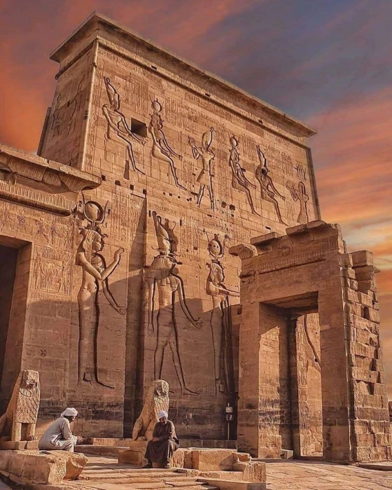{"en":"wow travel egypt"}