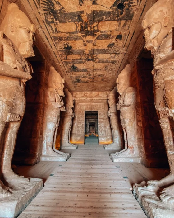 {"en":"Abu-Simbel-Temple"}
