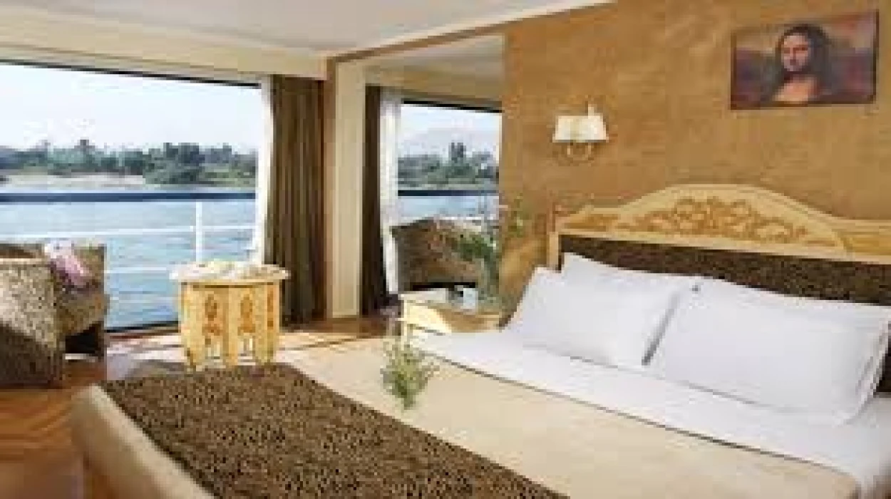 {"en":"wow travel egypt"}